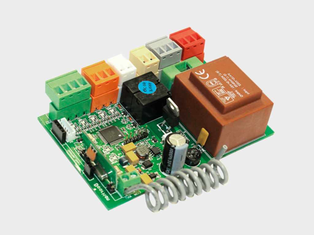 Ворота рулонные (Рольворота) из стального роллетного профиля RHE78G 13 Ворота рулонные (Рольворота) из стального роллетного профиля RHE78G 13