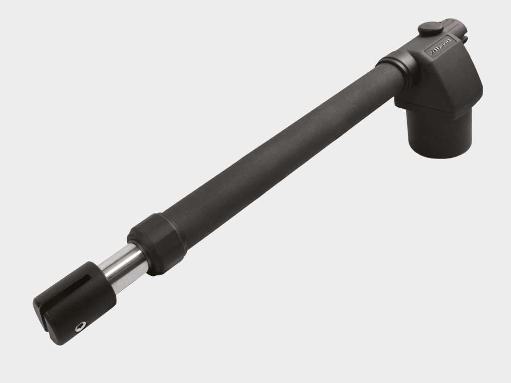 Ворота распашные со стальной рамой с заполнением сварной сеткой 18